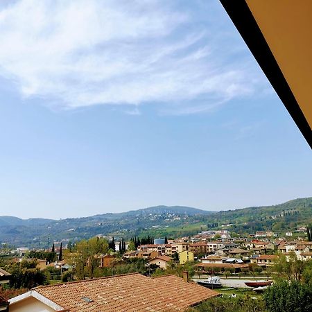 فندق Ristorante Le Rasole غارْدا المظهر الخارجي الصورة
